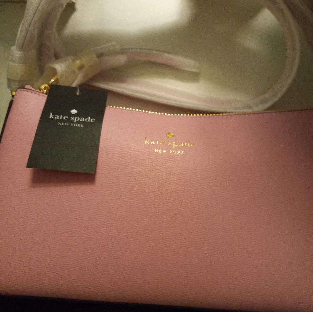 New,with tag Kate Spade pink crossbody soft pvc bag with 24inch length strap. - Picture 5 of 7